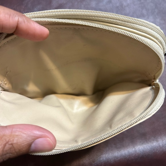 Rare Vintage…MCM Embossed Logo Faux Leather Clutch Cosmetic Pouch Bag Tan - Picture 5 of 11